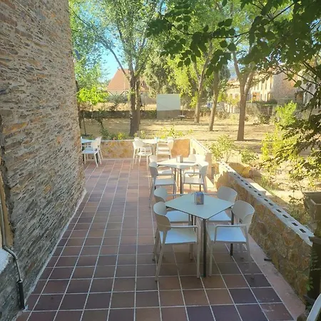Hotel Rural La Casona Tamajon